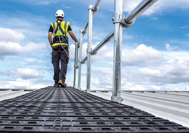 Foto Kee Safety denuncia que la seguridad está siendo la gran olvidada en los proyectos de instalaciones fotovoltaicas.